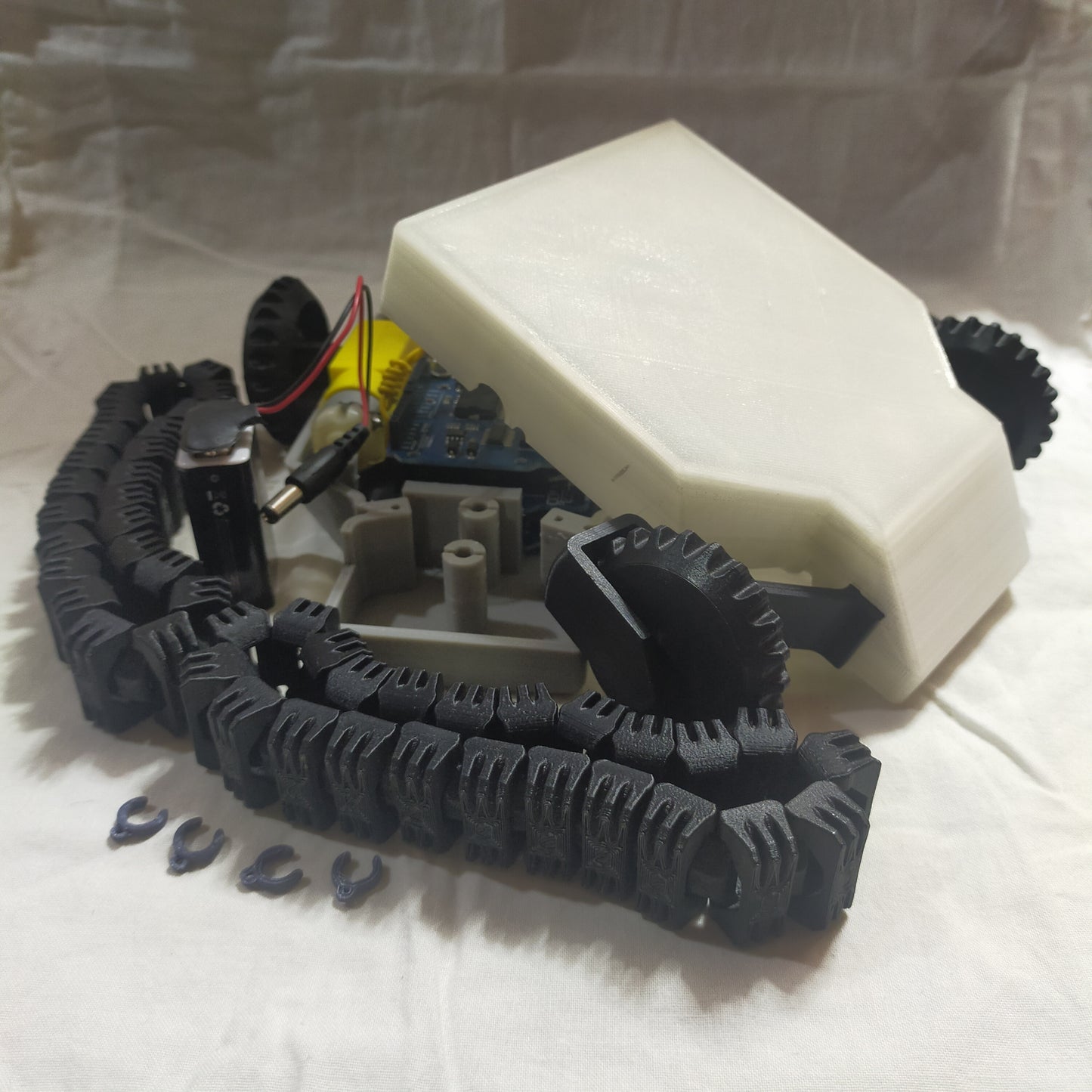 Skid Steer Robotics Kit: Learn & Create (Free eBook Included)
